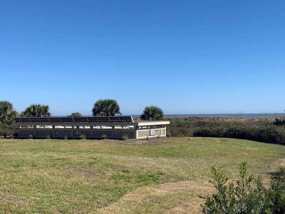 Sunnydaze-Steps To The Ocean King Bed, Free Bikes! Apartamento Hilton Head Island Exterior foto