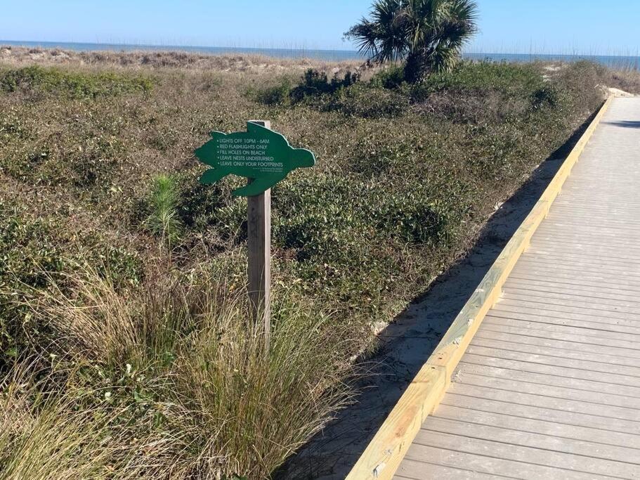 Sunnydaze-Steps To The Ocean King Bed, Free Bikes! Apartamento Hilton Head Island Exterior foto